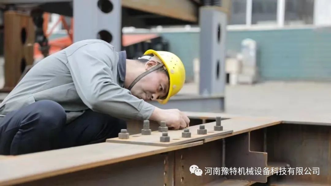 影響橢圓振動(dòng)篩處理能力的因素都有哪些？